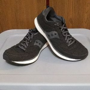 Saucony Freedom Runner